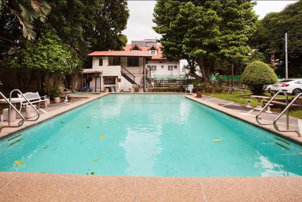 Casa Heradurra Uno/Dos Manila Exterior foto
